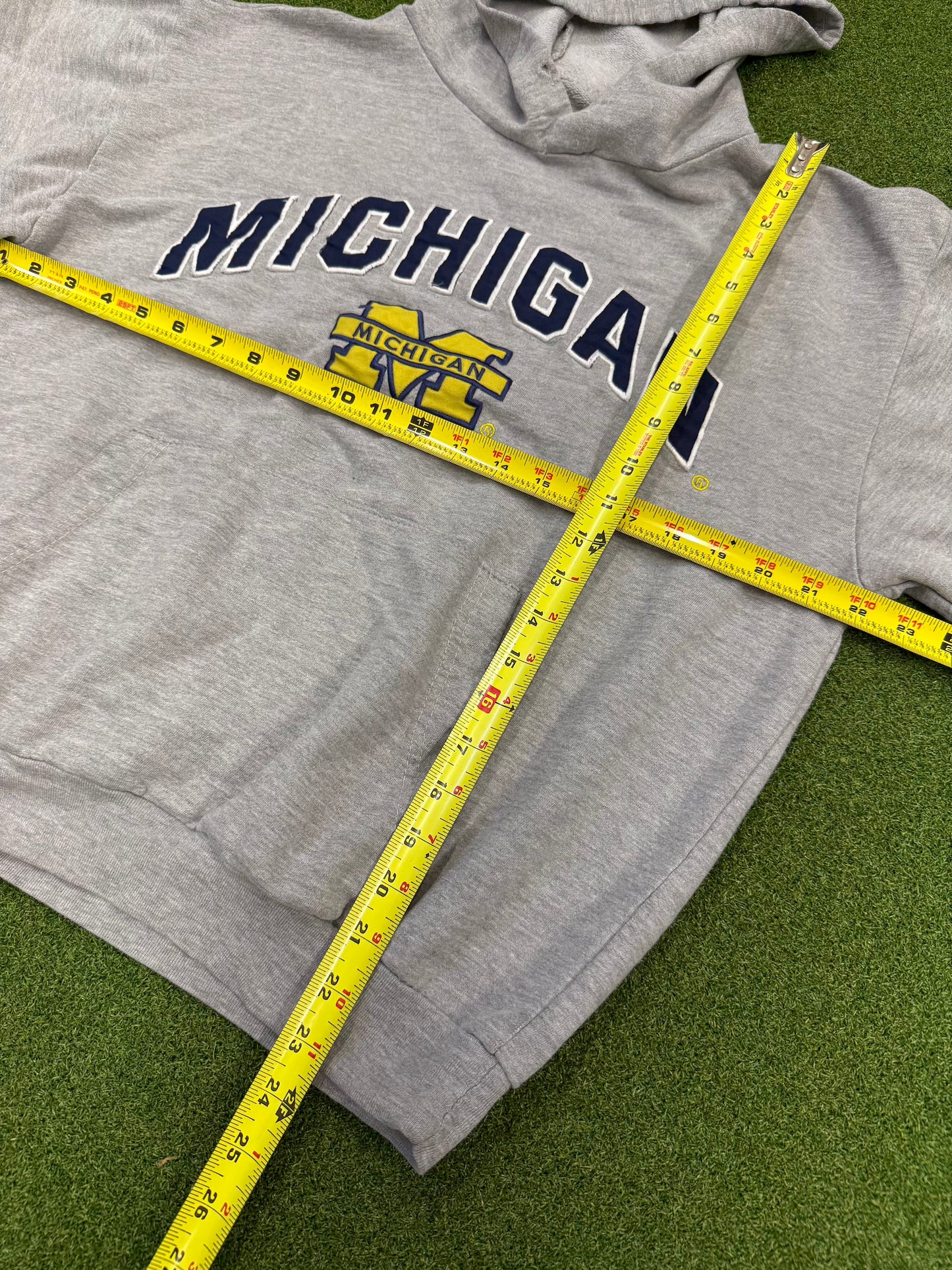 Vintage 90’s Big Ball Sports Michigan Wolverines Embroidered Hoodie Sweatshirt